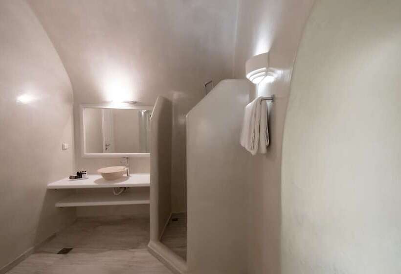 Hotel Elia Cave Suites