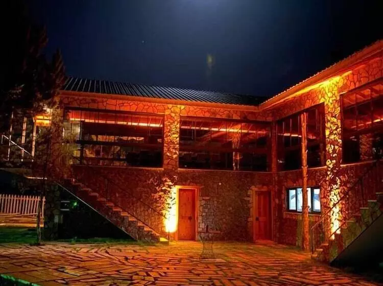 Hotelli Fikri Atalay Konağı