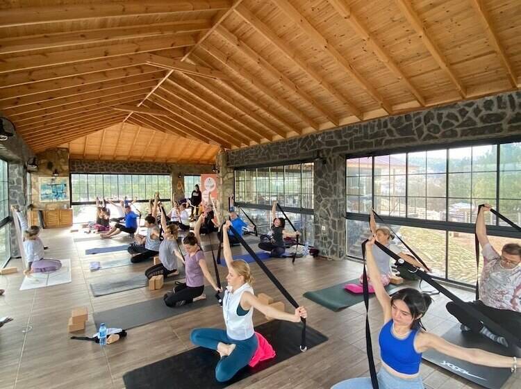 فندق Fikri Atalay Konağı