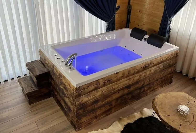 Hotelli Fikri Atalay Konağı