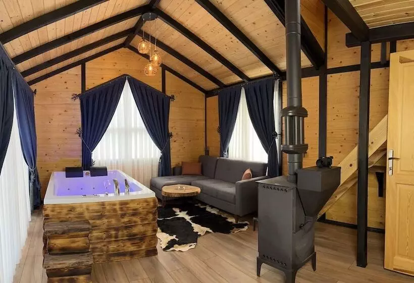 Hotelli Fikri Atalay Konağı