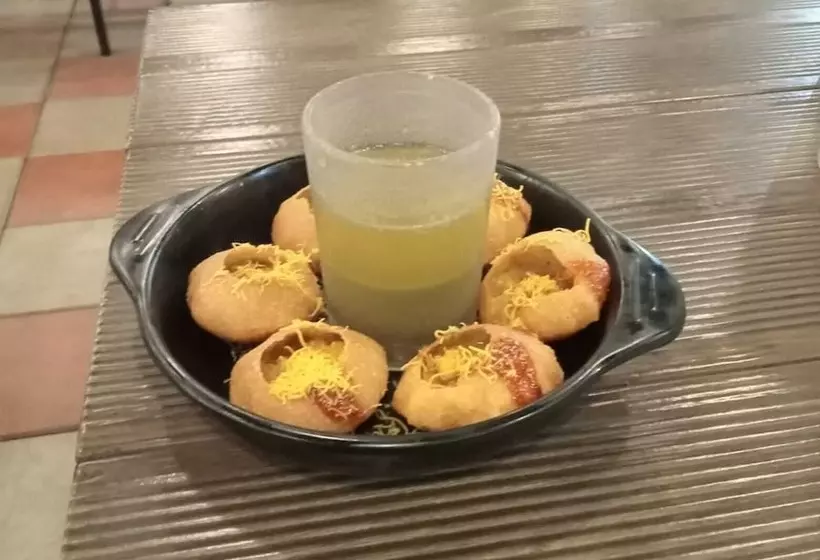 Hotelli Flora Ecostay