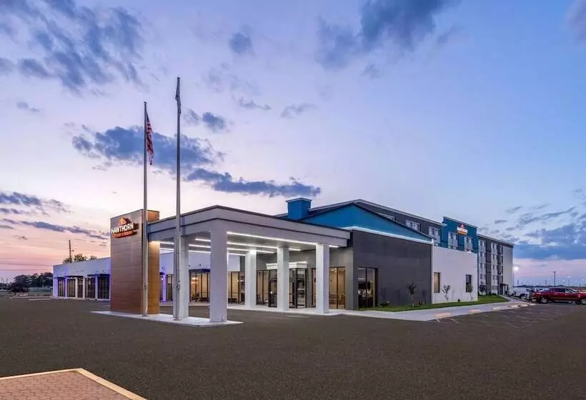 ホテル Hawthorn Extended Stay By Wyndham Wichita Airport