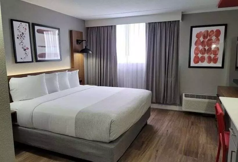 ホテル Hawthorn Extended Stay By Wyndham Wichita Airport