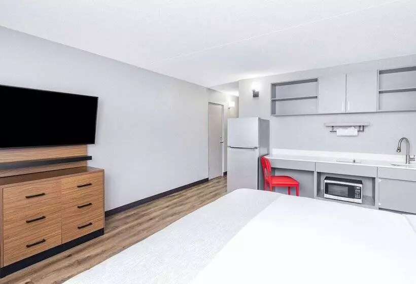 ホテル Hawthorn Extended Stay By Wyndham Wichita Airport