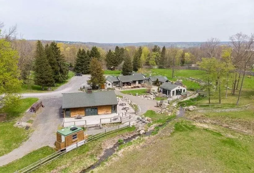 Hotelli New Park Event Venue & Suites