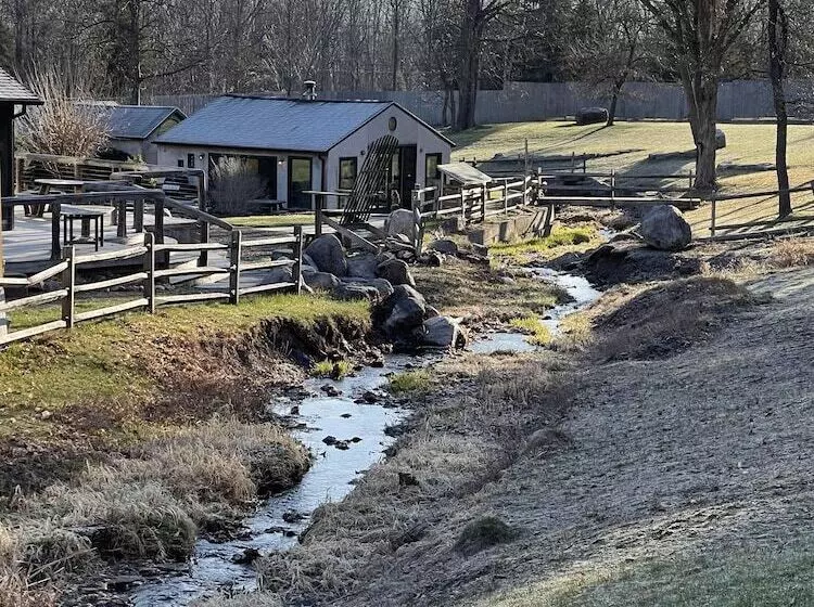 Hotelli New Park Event Venue & Suites