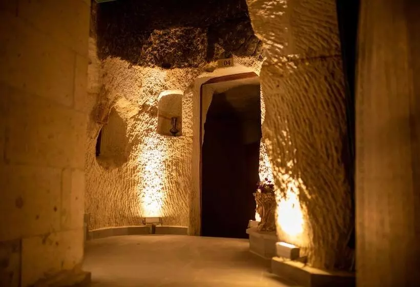 Hotelli Pome Granate Cave