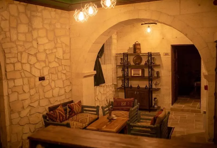 Hotelli Pome Granate Cave