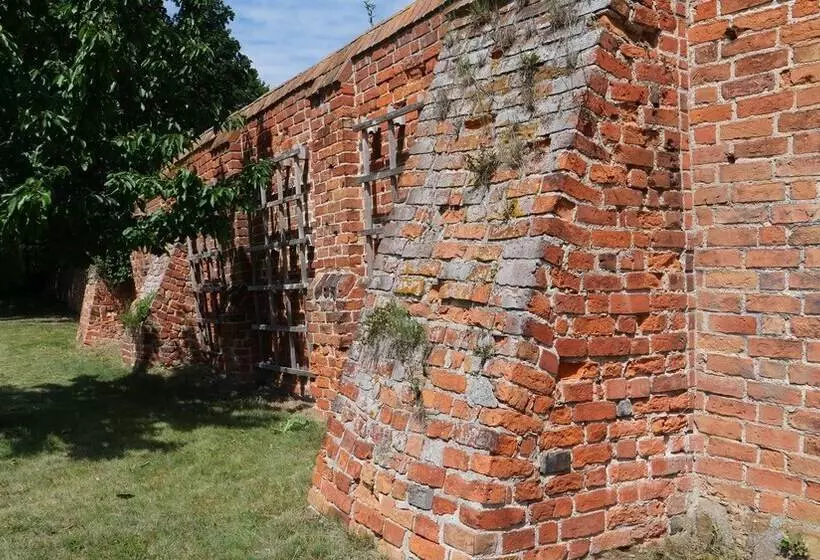 ホテル Zentrum Kloster Lehnin