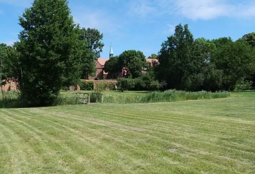 ホテル Zentrum Kloster Lehnin
