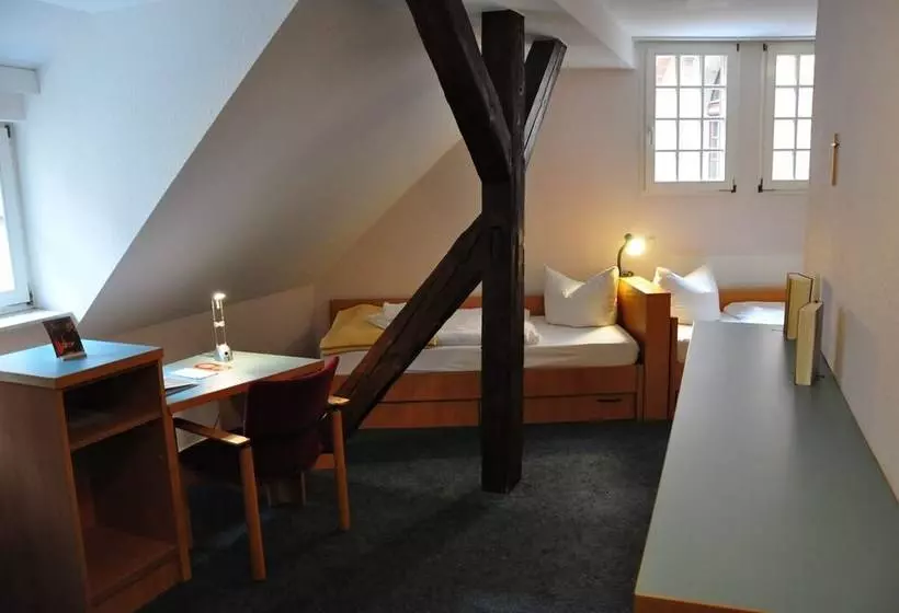 ホテル Zentrum Kloster Lehnin