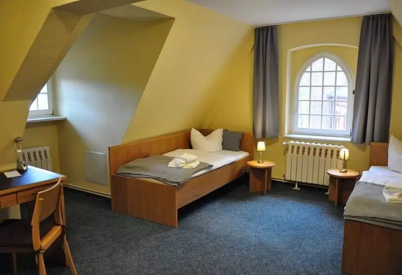ホテル Zentrum Kloster Lehnin