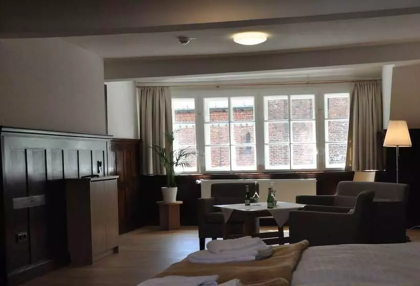 ホテル Zentrum Kloster Lehnin