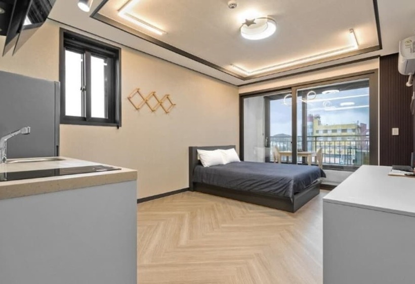 Hwaseong Travel Sketch Pension