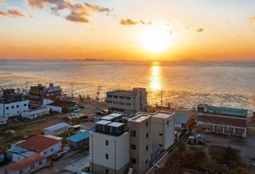 Hwaseong Travel Sketch Pension