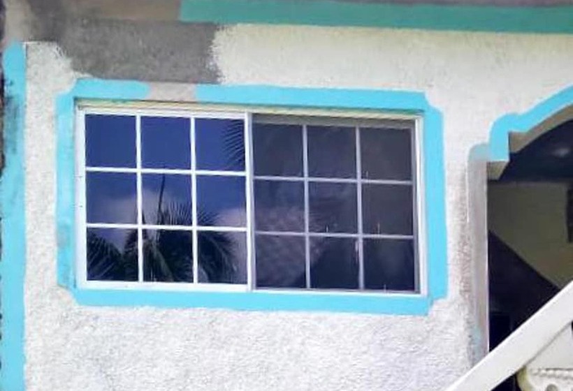 Lovely 1 Bed Cottage In St Catherine Jamaica