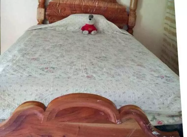 Lovely 1 Bed Cottage In St Catherine Jamaica