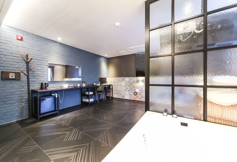 Motel Geojedo Gohyeon The