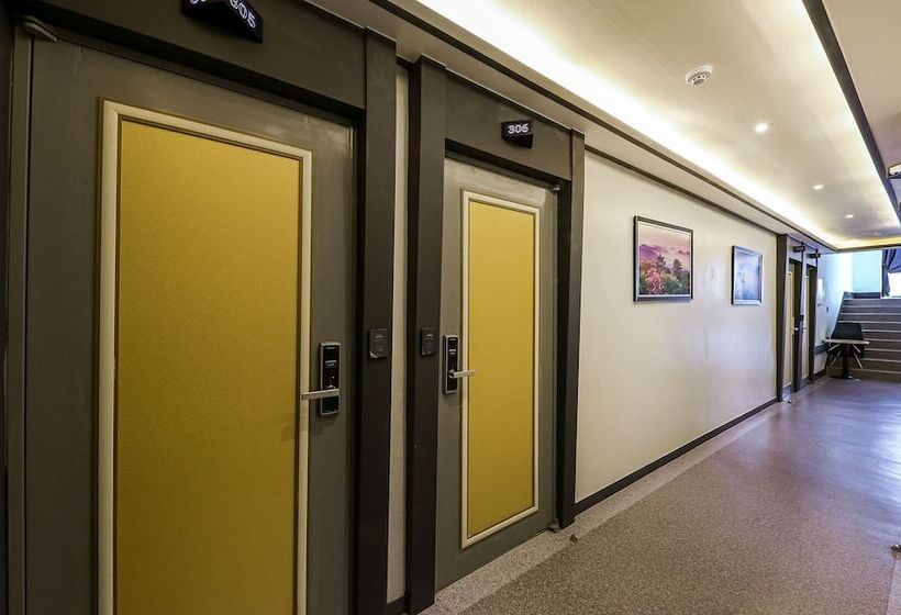 汽车旅馆  Hongseong New World