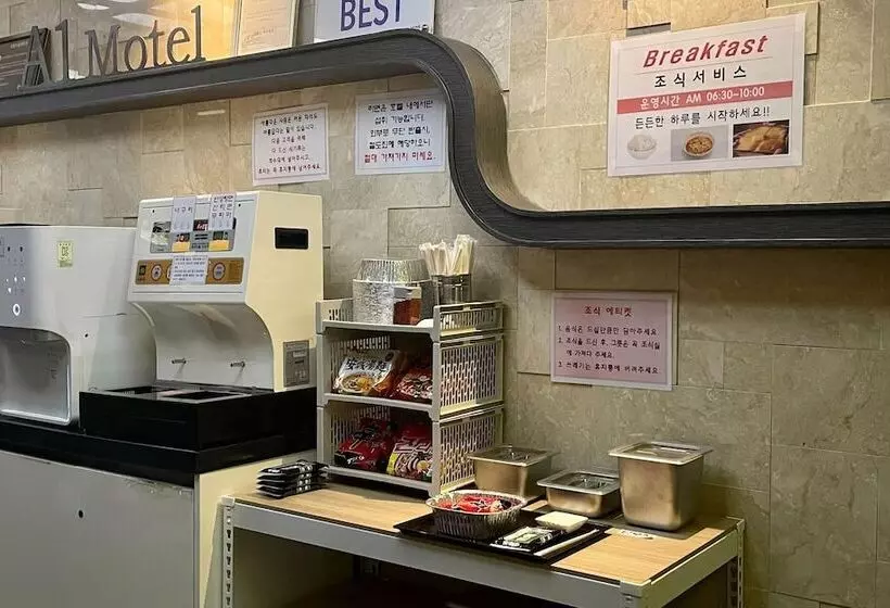 Motelli The Godfather Of Jukdo Market In Pohang