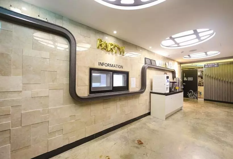 Motelli The Godfather Of Jukdo Market In Pohang