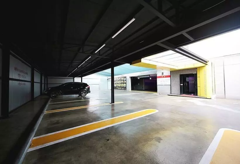 Motelli The Godfather Of Jukdo Market In Pohang