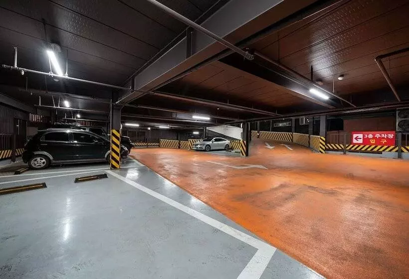 مُتل Suwon Guundong Cinema