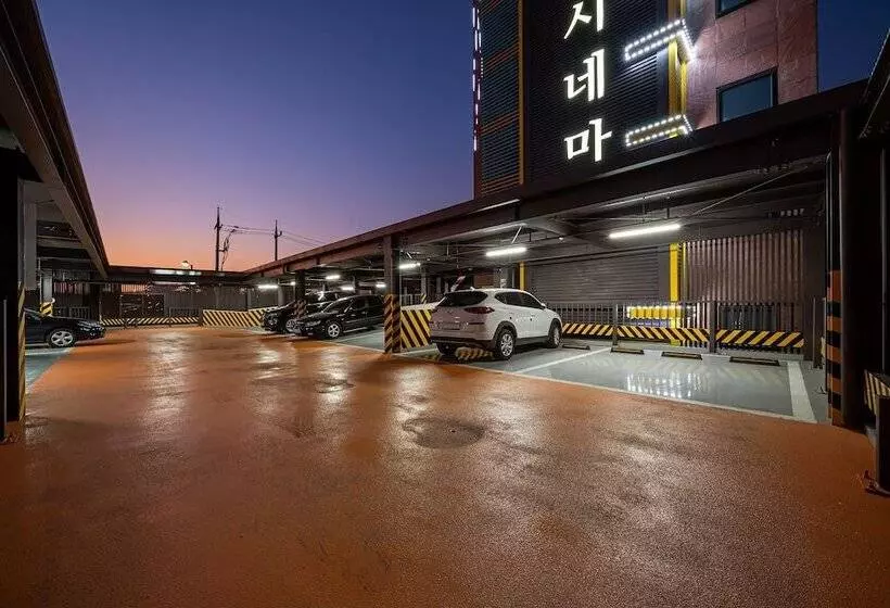 مُتل Suwon Guundong Cinema