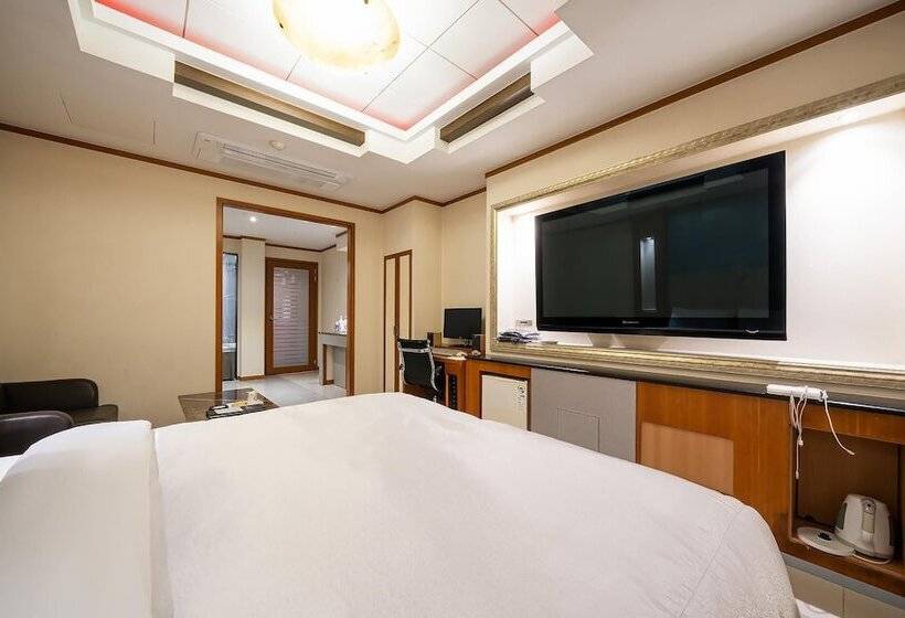 Motel Suwon Guundong Cinema