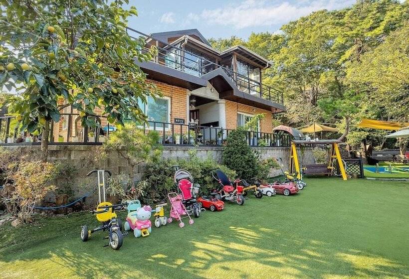 Namyangju Haimom Family Pension Black