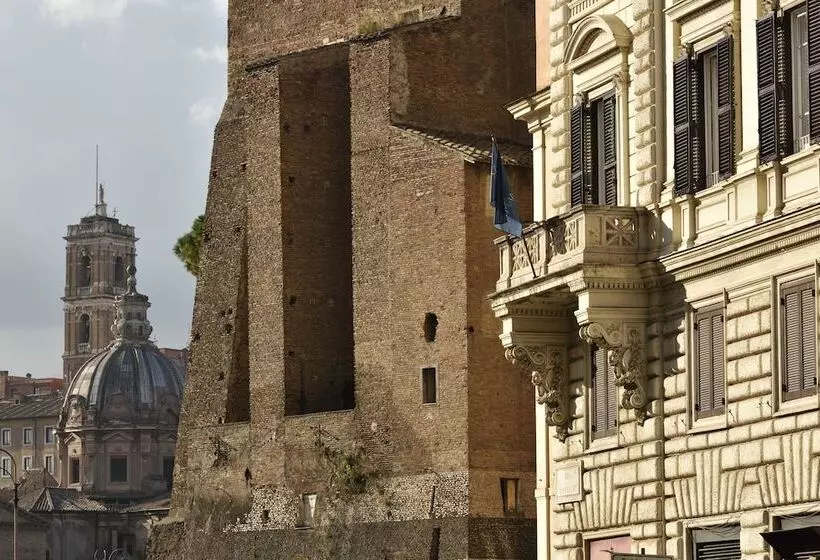 پانسیون Imperial Forum Relais