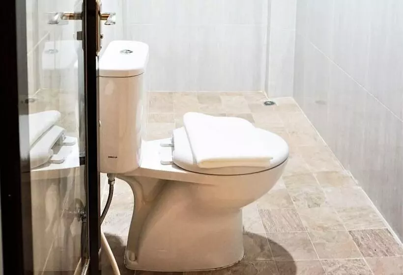 ペンション Wale Langowan