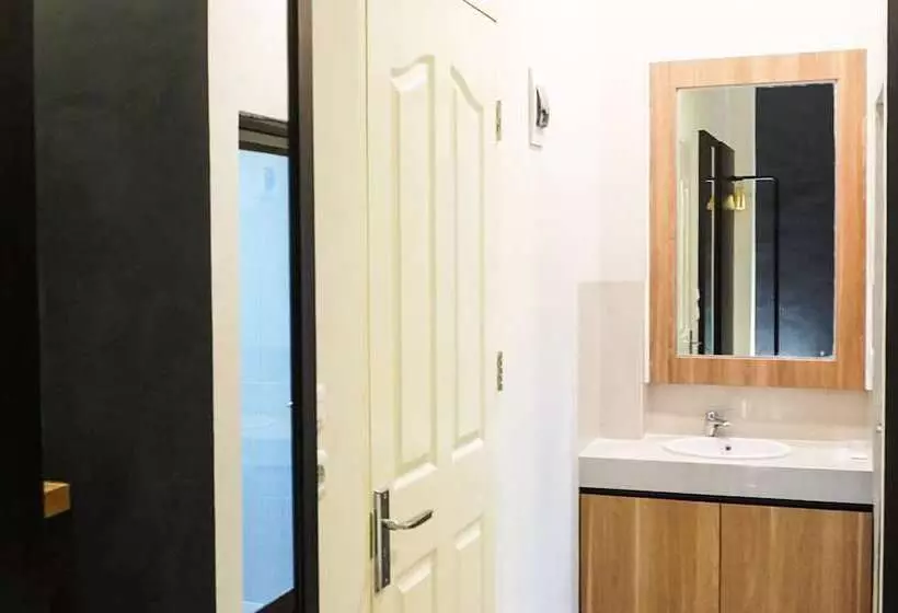 ペンション Wale Langowan