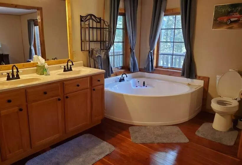 Snyder S Knob Bed And Breakfast