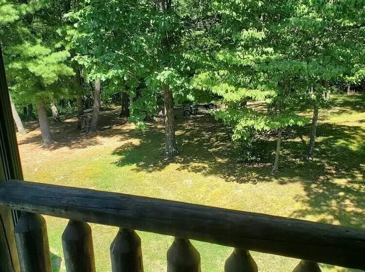 Snyder S Knob Bed And Breakfast