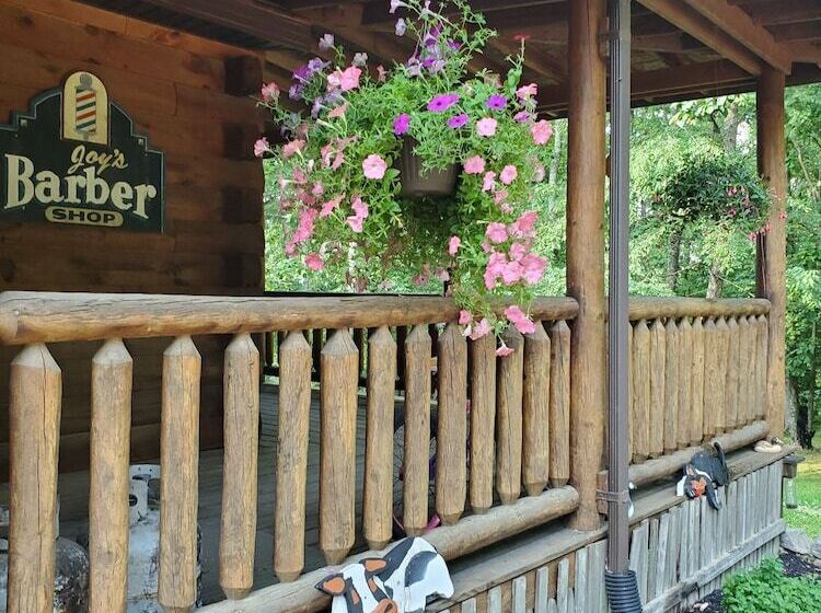 Snyder S Knob Bed And Breakfast