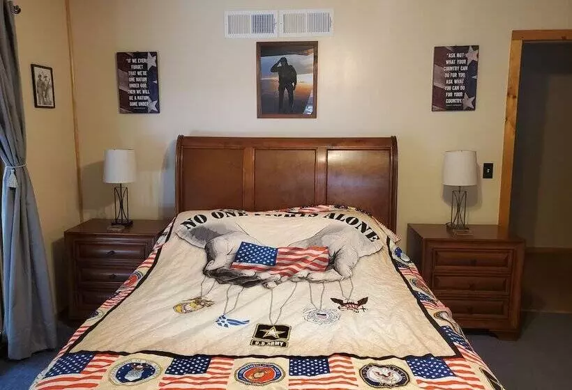 Snyder S Knob Bed And Breakfast