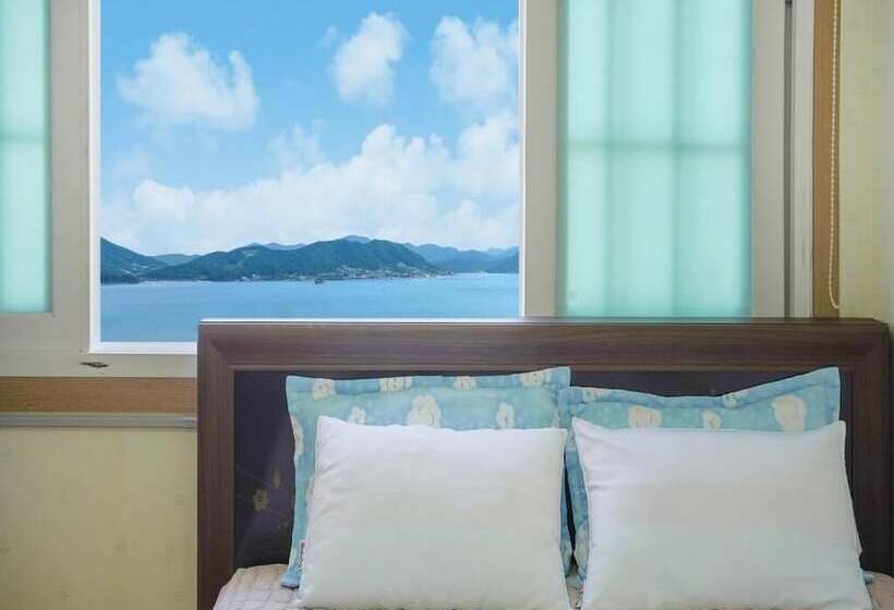 Suncheon Jeonmangjoeungot Pension