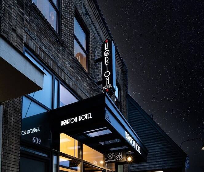 The Horton Hotel And Rooftop Lounge