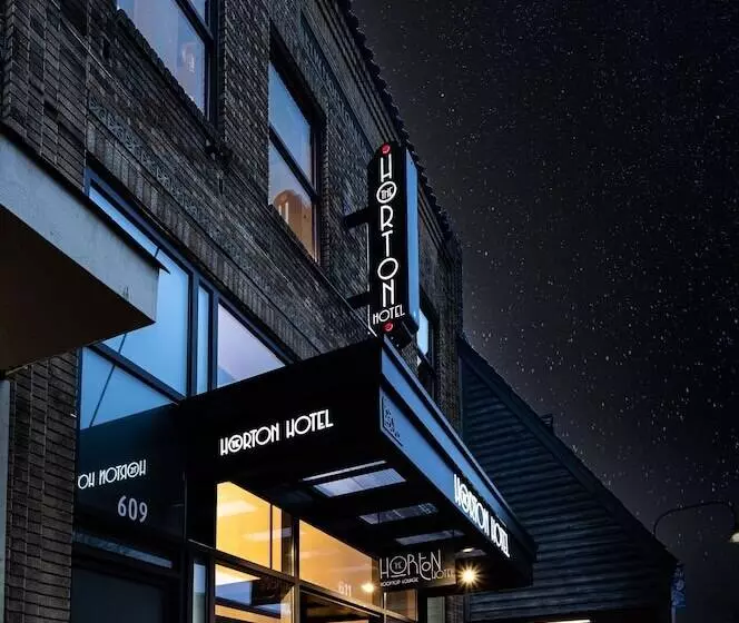 The Horton Hotel And Rooftop Lounge