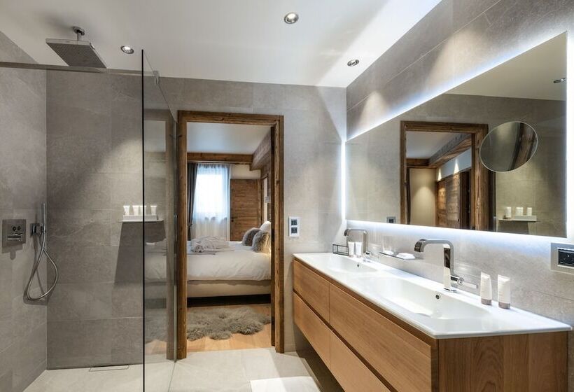 Alaska Lodge By Alpine Resorts