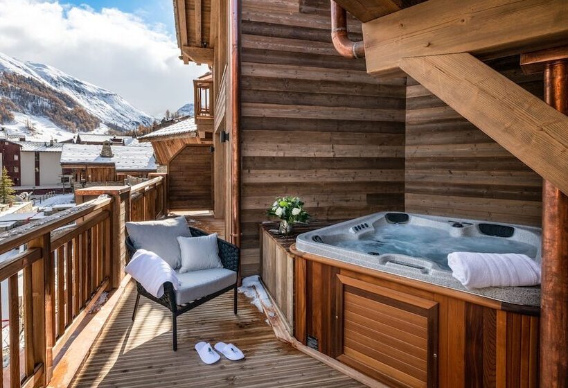 Alaska Lodge By Alpine Resorts