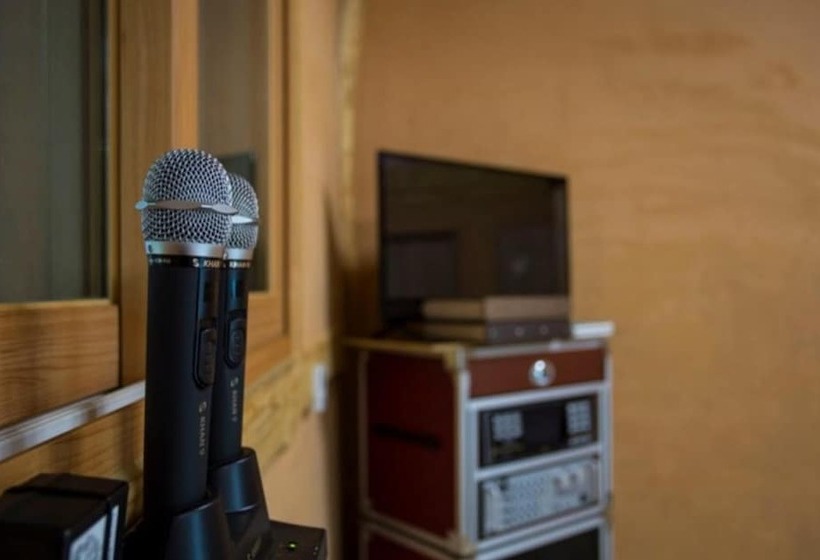 Chungju Solnaeeum Hanok Pension