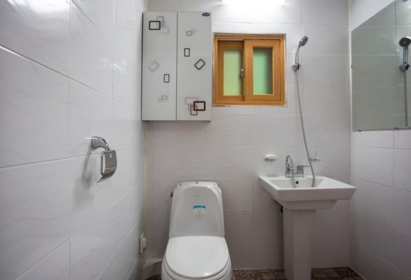 Chungju Solnaeeum Hanok Pension