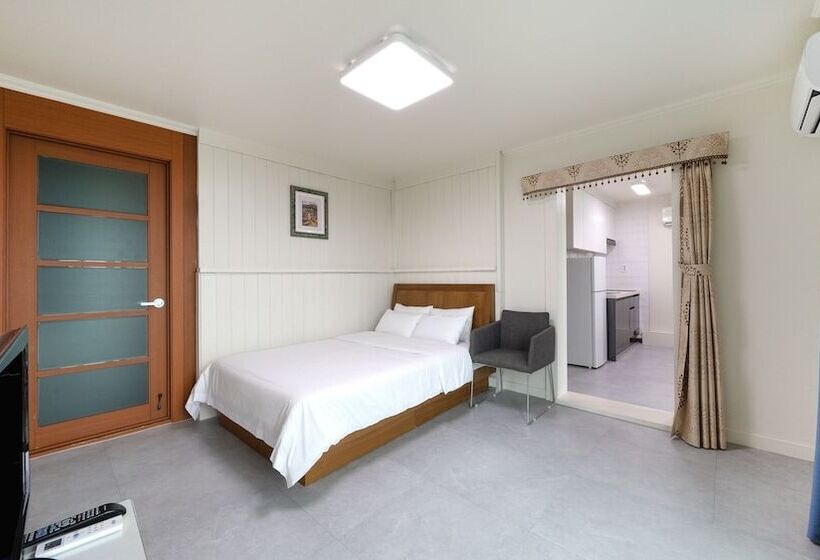 Ganghwa Nakjo Tema Spa Pension