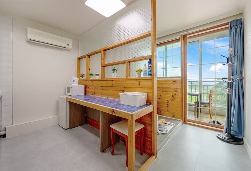 Ganghwa Nakjo Tema Spa Pension