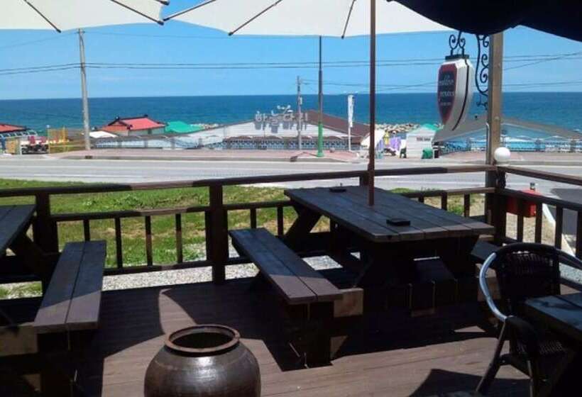 Gangneung Maldives Pension