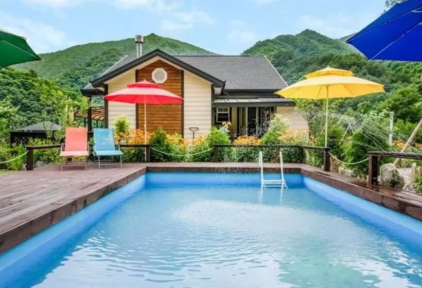 Gangneung W Pension