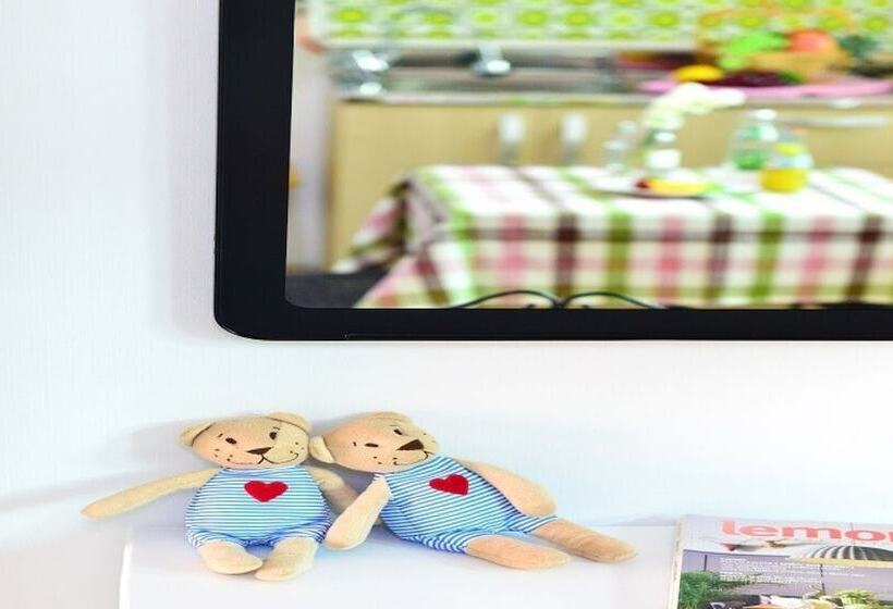 Gapyeong Namiseom Seomnaru Pension